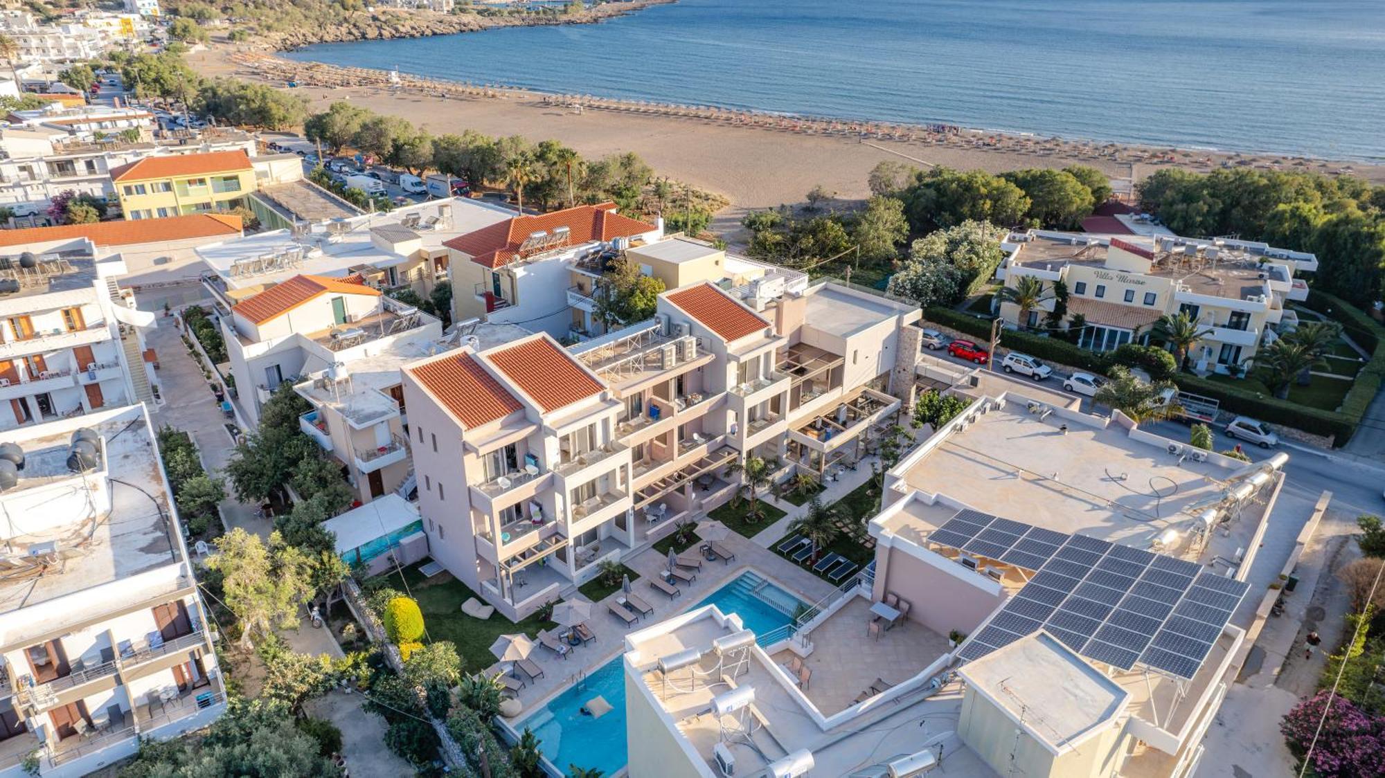 Relax Hotel Palaiochora Exterior photo